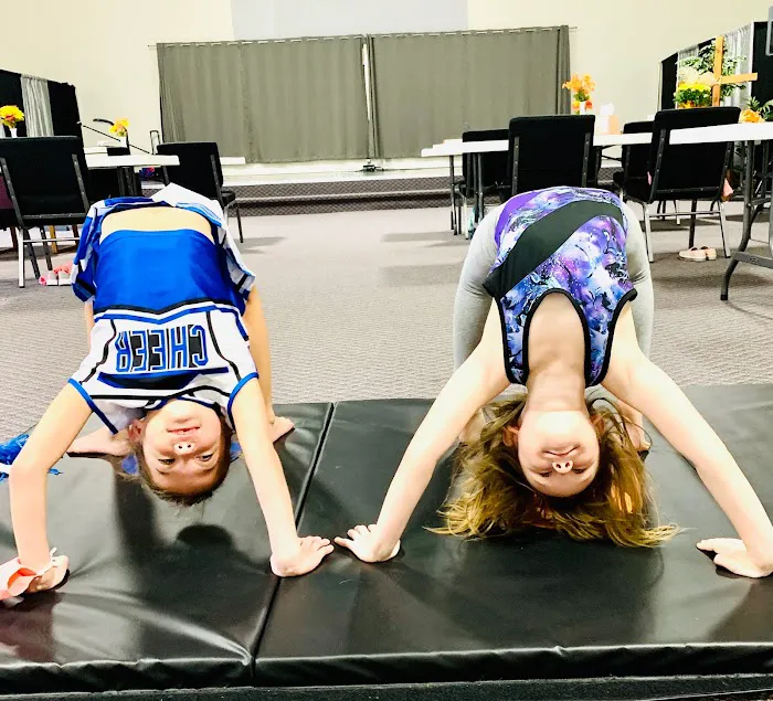 MEG'S DANCE AND TUMBLING Picture 5