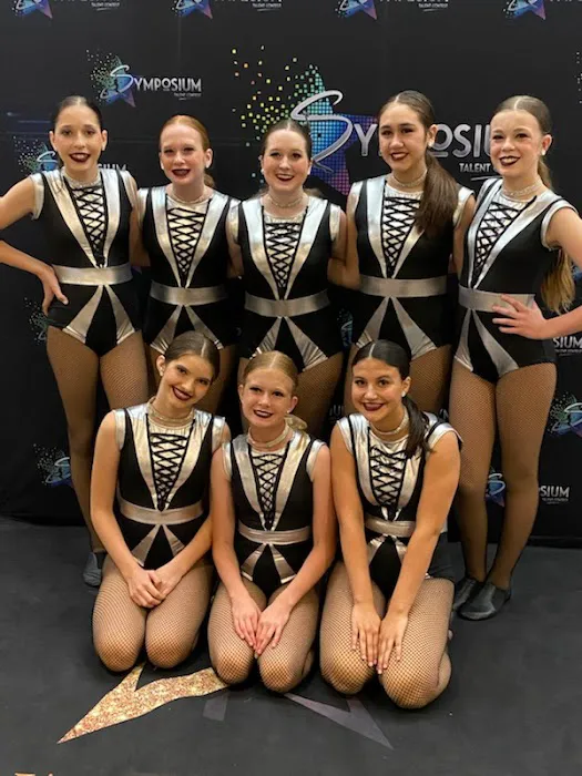 Steppin Out Dance & Tumbling Studio Picture 3