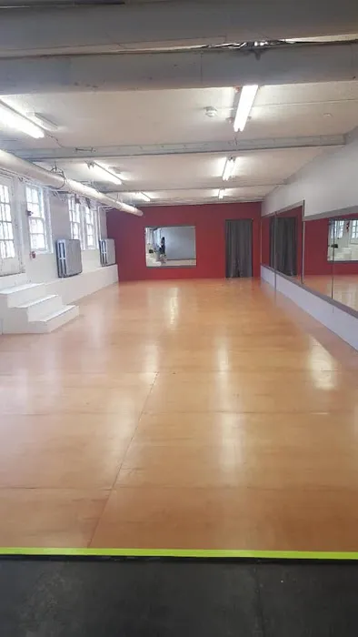 Mandi's School of Dance Picture 1