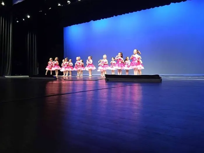 Charlene's Dance Studio Picture 2