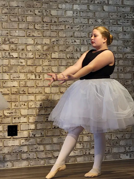 Grace Ballet & Acrobatics Studio Picture 2