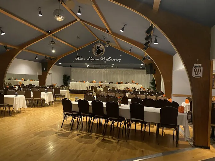 Blue Moon Ballroom Picture 2