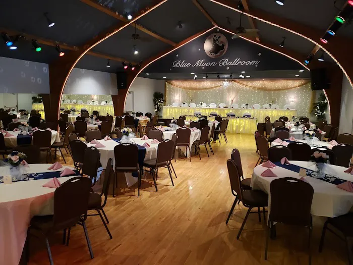 Blue Moon Ballroom Picture 4