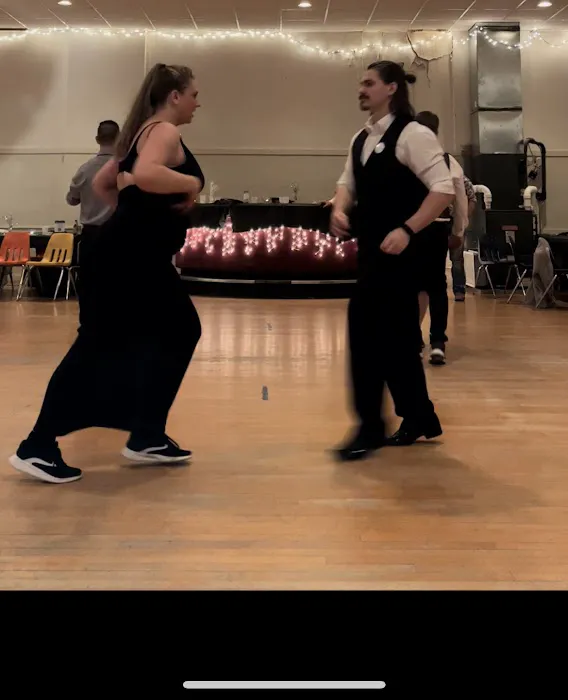 River City Dancers/Breitlow Ballroom Picture 4
