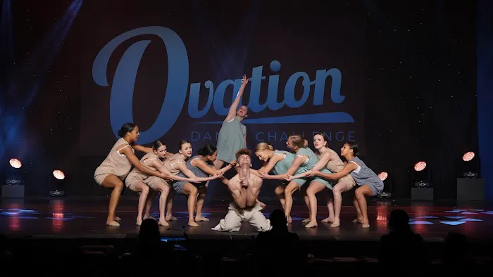 Devine Dancers Picture 1