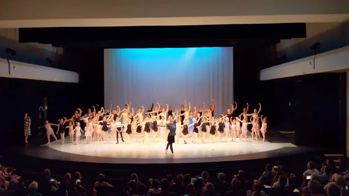 Pointe Academy of Ballet and Contemporary Dance Picture 6