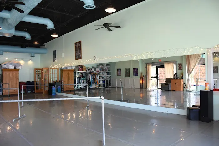 Pointe Academy of Ballet and Contemporary Dance Picture 10