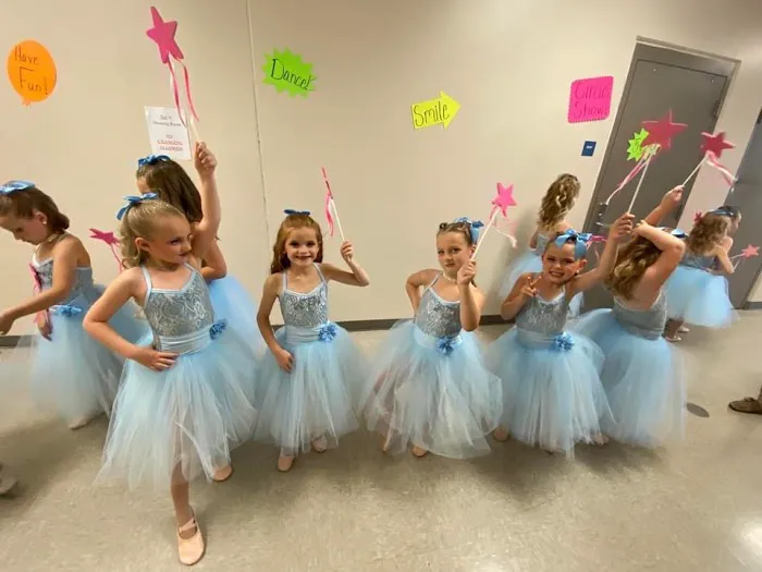AT&CO Dance Studio Picture 4