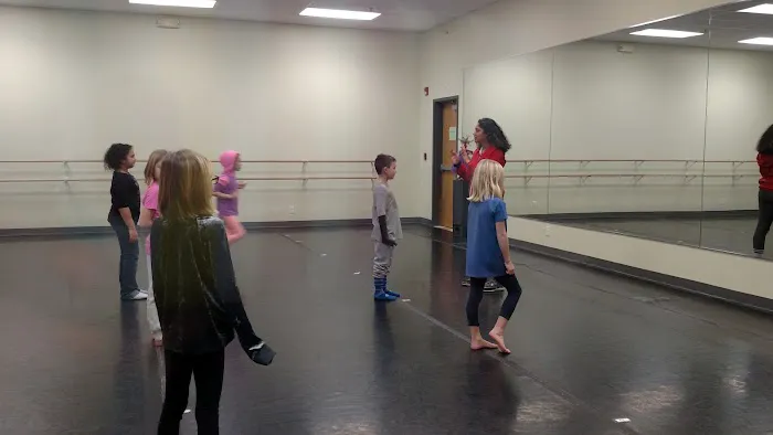 Des Moines DanzArts Studio Picture 3
