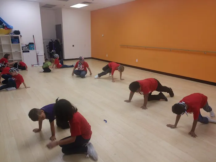 BU Dance Company Picture 5