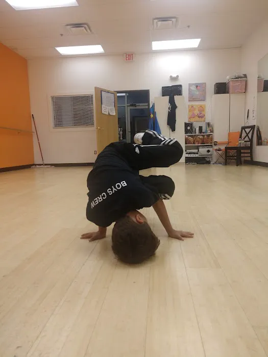 BU Dance Company Picture 7