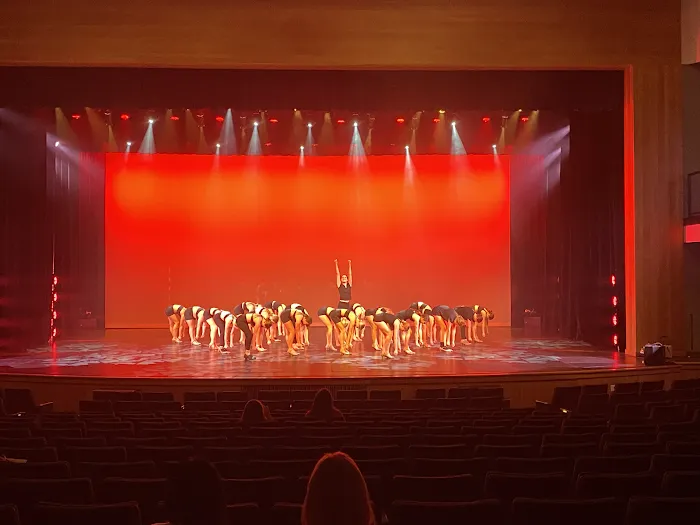 Helmer Dance Studio Picture 10