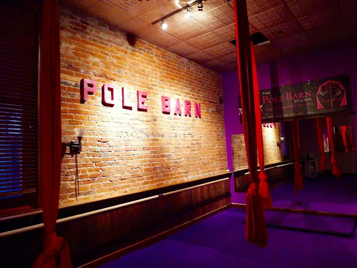 The Pole Barn studio Picture 2