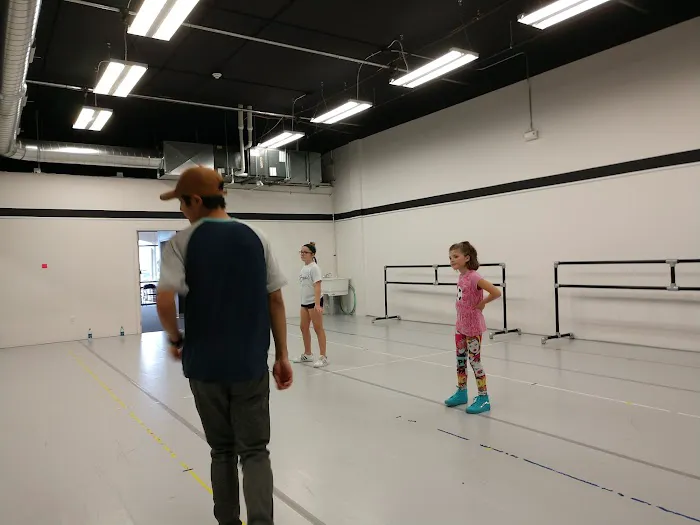 Studio Bea Dance Picture 9