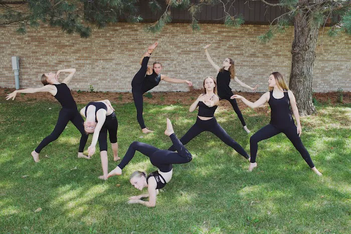 Dance Connection Picture 2