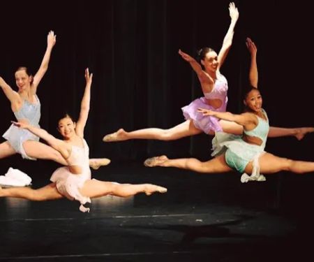 STUDiO ViBE Dance and Performance