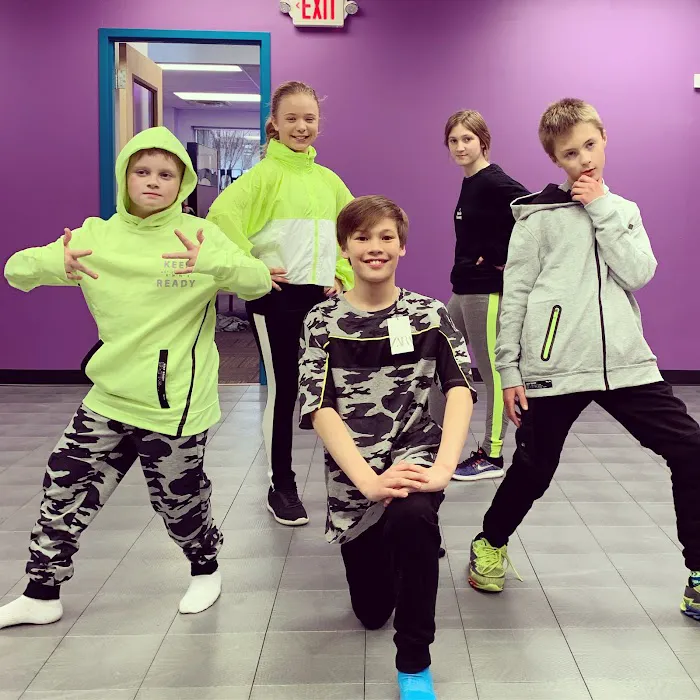 Headline Dance Center Picture 6