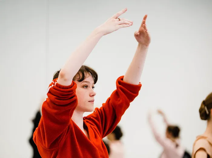 Ballet Co.Laboratory Picture 6