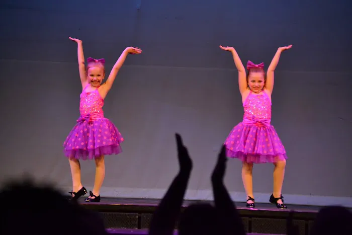 Triple L Dance Company Picture 1