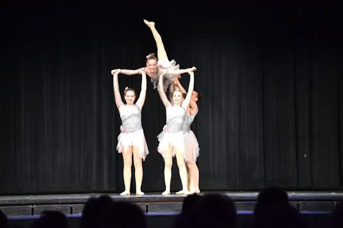 Triple L Dance Company Picture 7