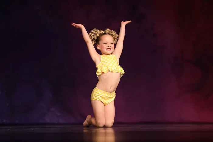 Ms. Natalia's Academy Of Acrobatic arts Picture 6