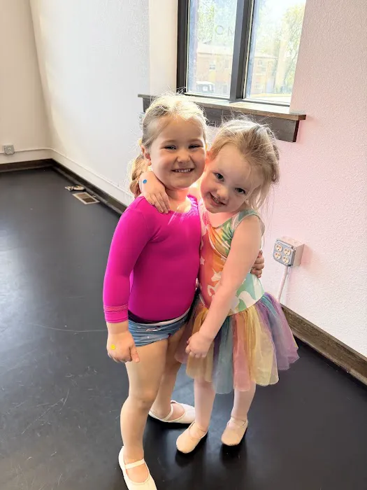 Studio M Dance Center Picture 4
