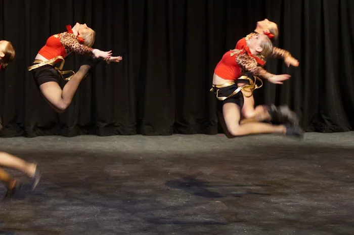 DMT Dance Studio Picture 2