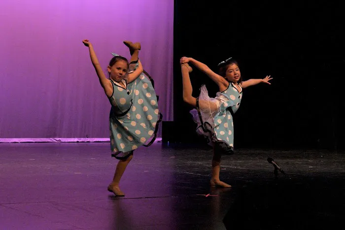 Evolution Dance Company Picture 1