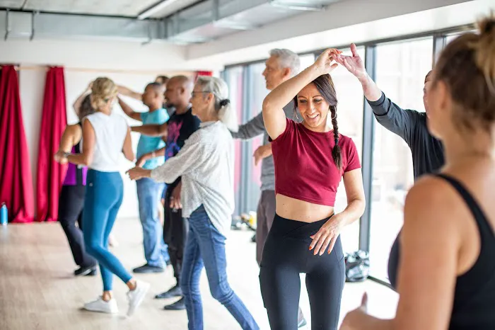 Minneapolis Salsa Bachata Dance Picture 1