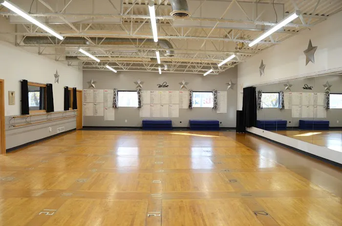 Adel Tumbling & Dance Club Picture 3