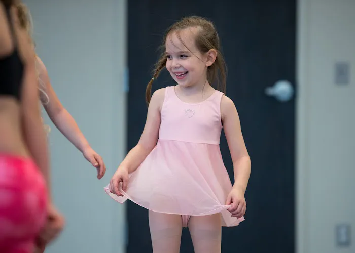 Rising Star Dance Academy Picture 9
