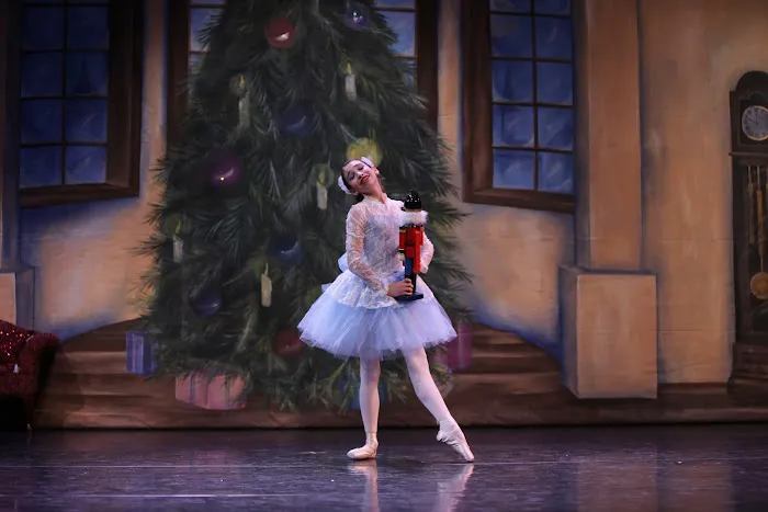 Minnesota Ballet Theatre & School Picture 1