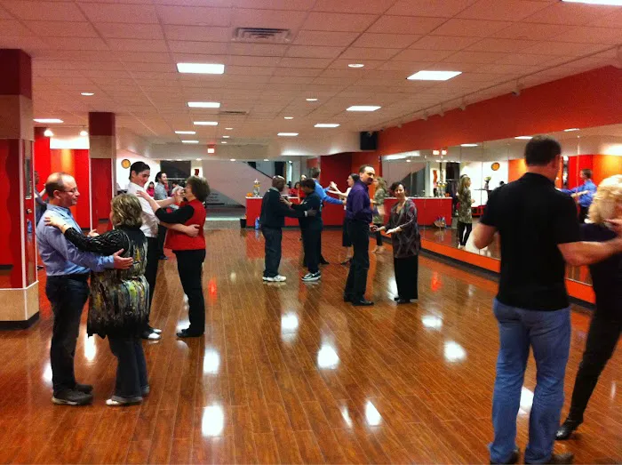 Dance With Us America Picture 6