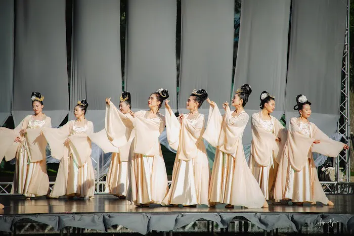 Phoenix Chinese Dance Academy Picture 10