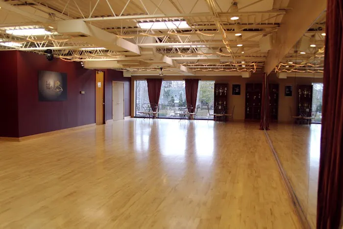 Arthur Murray Dance Studio Minneapolis Picture 10