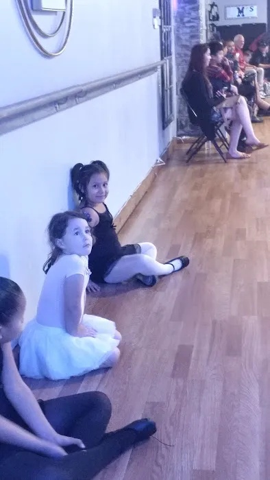 CM's Fitness and Dance Picture 10