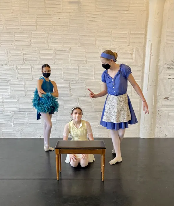 Spring Dance and Theatre Academy Picture 2