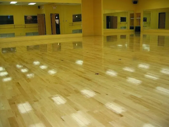 Dancin Feet Picture 4