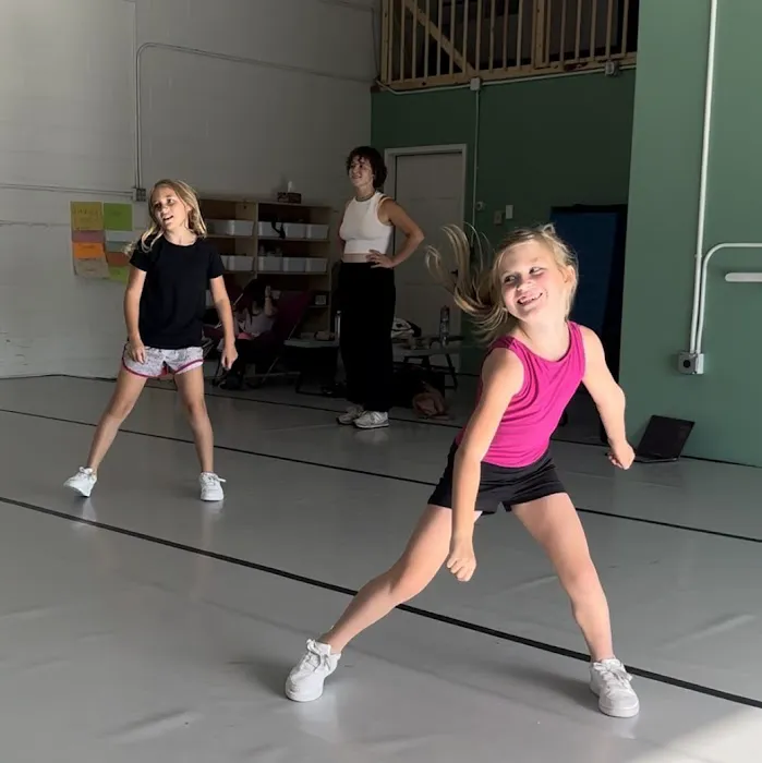 Treehouse Dance Project Picture 2