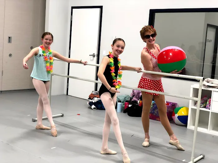 Creo Arts & Dance Conservatory Picture 4