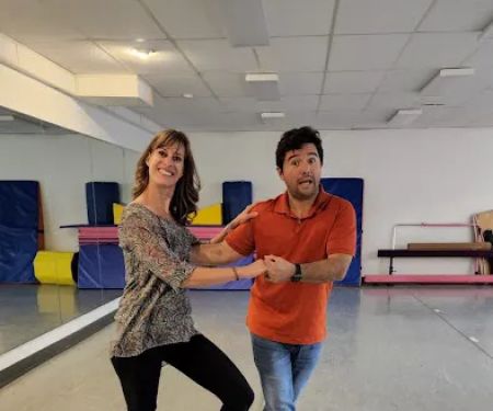 Baila con Pasión™ , Latin Dance Company