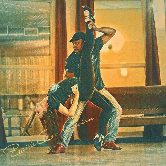 Baila con Pasión™ , Latin Dance Company Picture 5