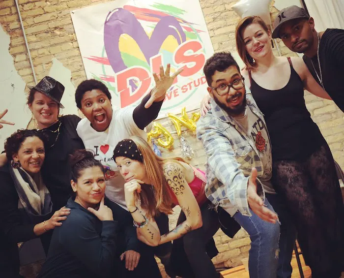 Dance Love Studio Picture 1