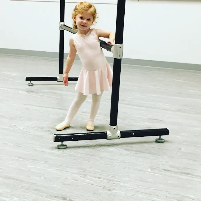 Momentum School of Dance Picture 3