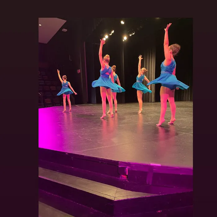 Momentum School of Dance Picture 6