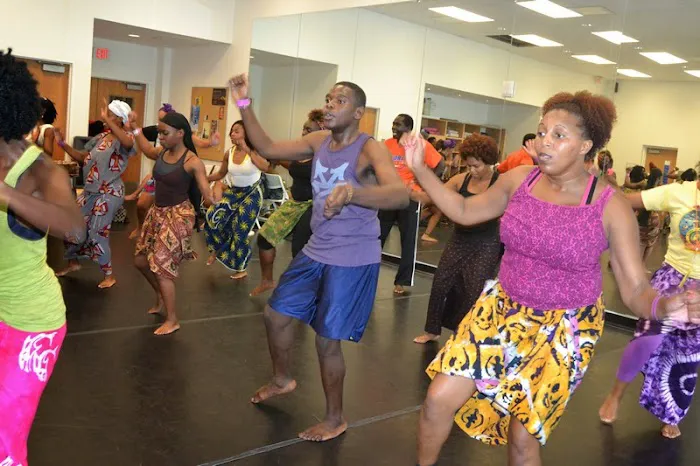 Platinum dance studio Picture 2