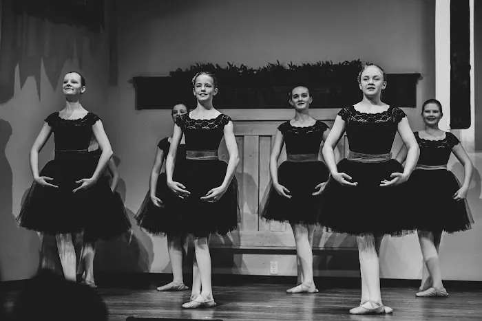 Soli Deo Gloria Academy of Ballet Picture 3