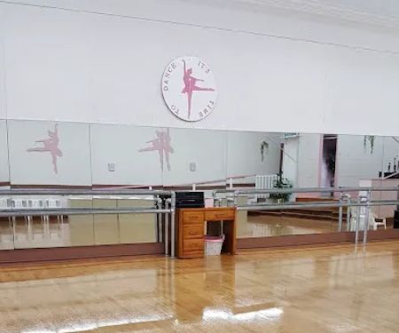 KMC Dance ALBERTVILLE