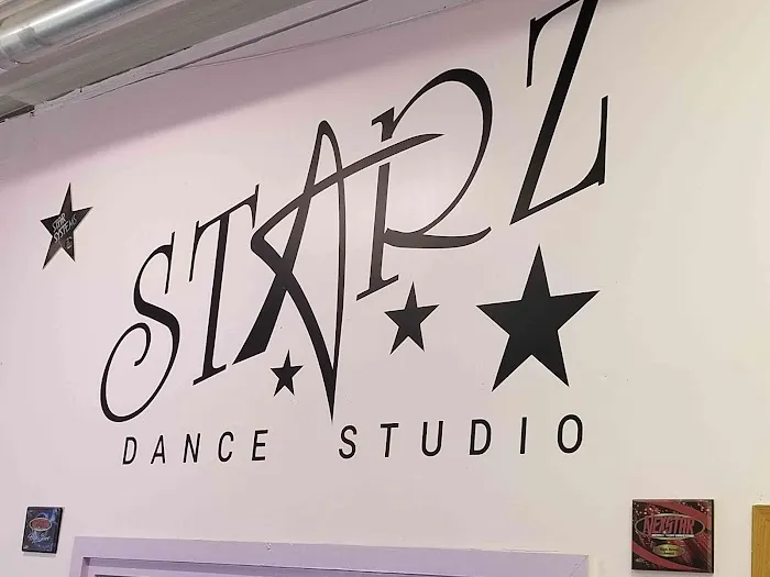 Starz Dance Studio Picture 2