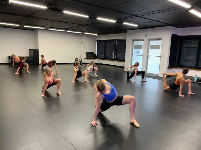 Elevate Dance Center Picture 3